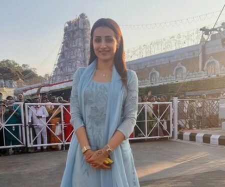 Trisha Krishnan seeks blessings at Sri Venkateswara Temple in Tirupati