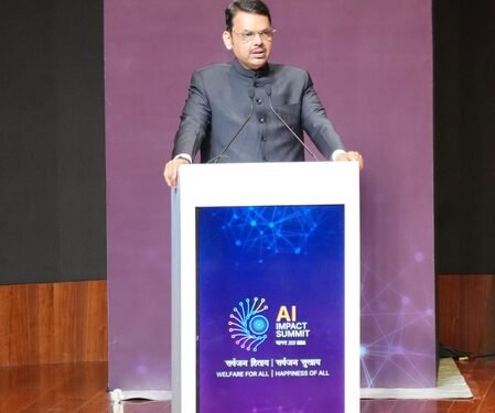 Effective solutions for agriculture development possible through AI: Maha CM Fadnavis