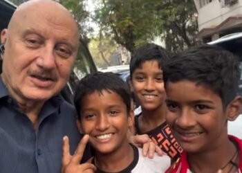 Anupam Kher enjoys quality time with his young friends he met on the Versova-MadhIsland Jetti