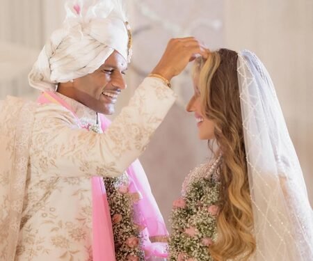 Shikhar Dhawan marries Sophie Shine, releases photos of his wedding