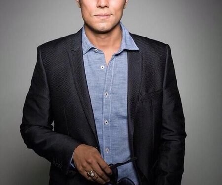 Randeep Hooda flaunts his clean-shaven look in throwback pics, asks ‘shall do it again?’