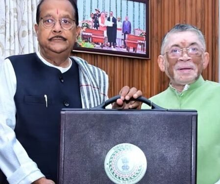 Jharkhand presents Rs 1.58 lakh crore Budget, flags Rs 16,000 crore shortfall from Centre