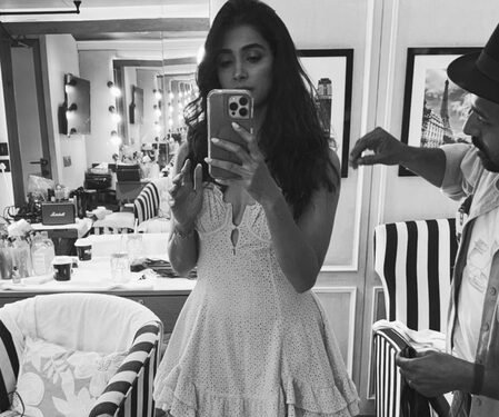 Pooja Hegde gets back to work after returning from travel