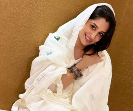 Dipika Kakar’s little boy Ruhaan asks “Aap kyun ro rahe ho, mumma” as she gets emotional before surgery