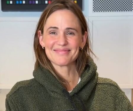 Jennifer Garner talks about realities of co-parenting with Ben Affleck