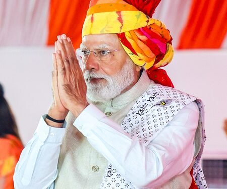 Gujarat: PM Modi holds roadshow in Sanand