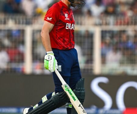 T20 WC: Jos Buttler becomes first wicket-keeper batter to reach 4000 T20I runs