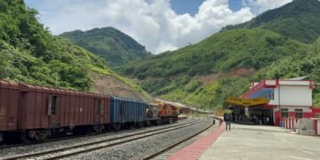 Indian Railways’ freight revenue rises by 3 pc to Rs 14,572 crore in Feb