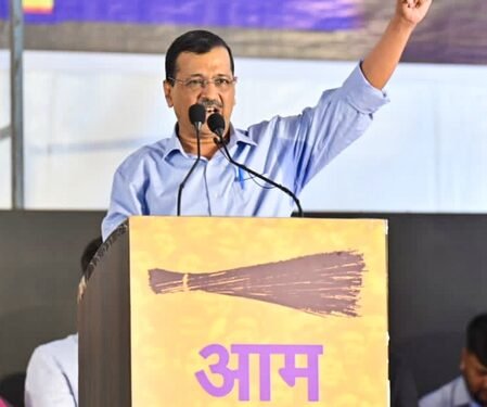 I love my India, I am not corrupt, says Kejriwal as he trains guns on BJP, Congress