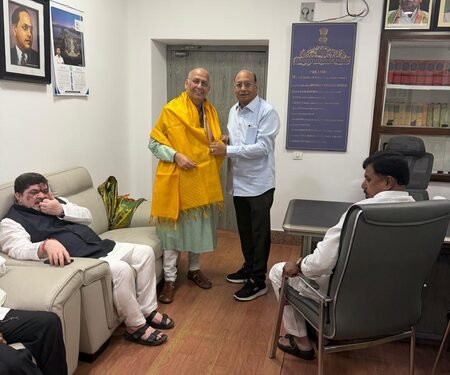 Abhishek Singhvi, Narender Reddy file nominations for RS from Telangana