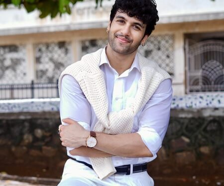 Splitsvilla X5 winner Jashwanth Bopanna says his new music video speaks about love, distance, or unspoken feelings