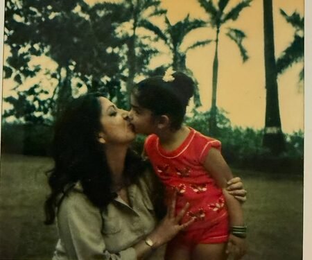 Sussanne Khan prays every girl has a mother like hers as she remembers mom Zarine Khan