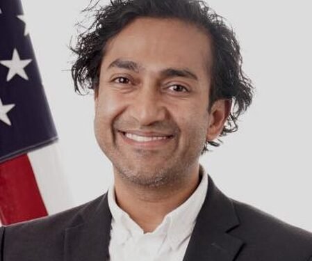Indian-American scientist overseeing vaccine, new therapy approvals resigns