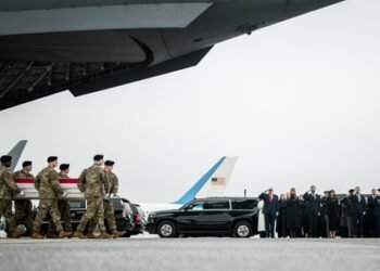 Seventh US troop dies as Iran war escalates