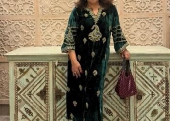 Farah Khan says she ‘always looks good in borrowed clothes’