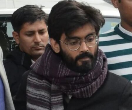 Delhi court grants bail to Sharjeel Imam with strict ban on media, social media (Ld)