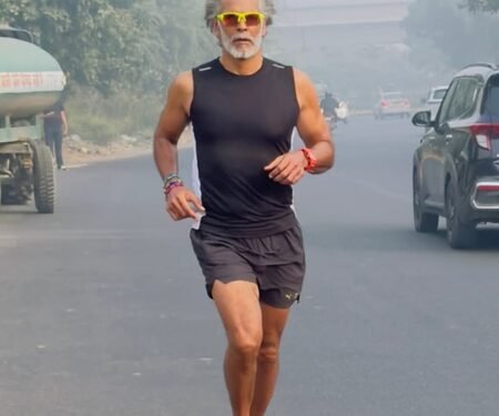 Milind Soman spells out the difference between the women runners in Delhi & Mumbai