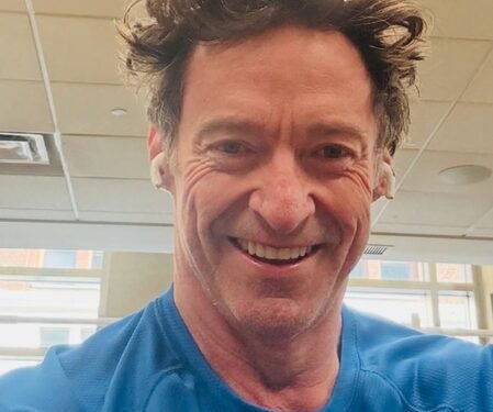 Hugh Jackman brings out his music side for Rupert Murdoch