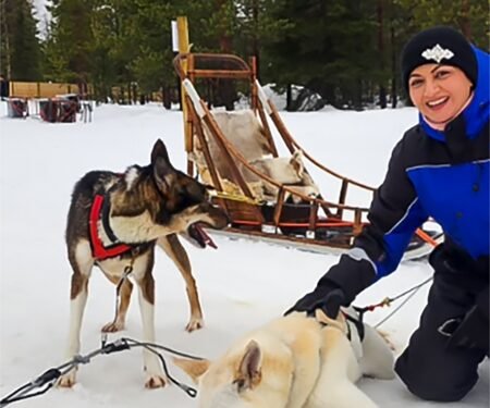 Bhagyashree enjoys wolf-driven sleigh ride during romantic Finland getaway with Himalay