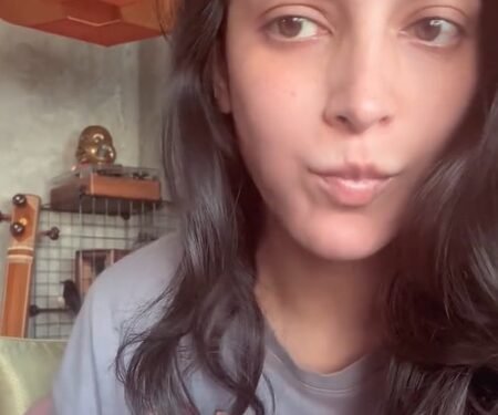 Shruti Haasan tries a fun snack recipe on her day off