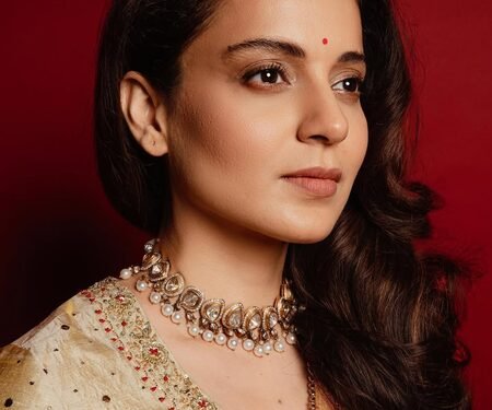 Kangana Ranaut alleges that superstars bully filmmakers in Indian film industry