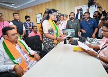 Rajasthan CM reaches Thiruvananthapuram for BJP nominations​