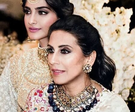 Sonam Kapoor to mother Sunita on b’day: I carry you with me in everything I do