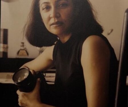 Deepti Naval takes trip down memory lane with old photograph from younger days