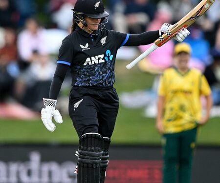 5th T20I: Amelia’s century powers NZ to 4-1 series win over SA