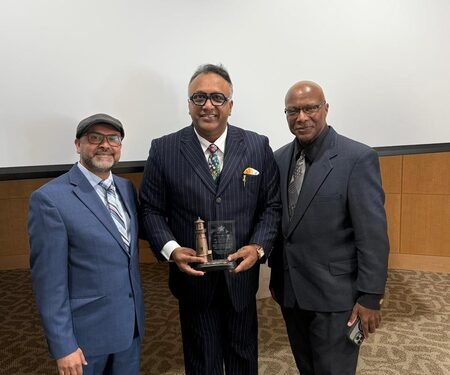 JGU VC receives prestigious STAR Scholars Lighthouse Leadership Award in US