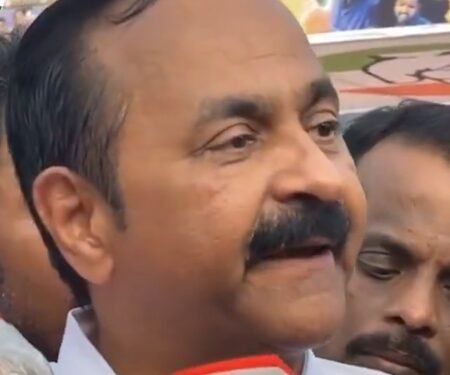 Kerala polls: LoP Satheesan accuses CM Vijayan of vote-driven flip flops