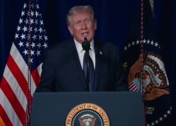 Trump touts farm exports, China soybean deal​