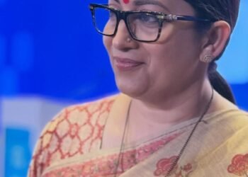 Smriti Irani pens motivational note for those ‘mocked, targeted or wounded by careless words’