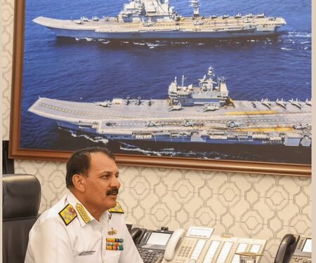 Indian Navy chief outlines maritime strategy, self-reliant push at DSSC