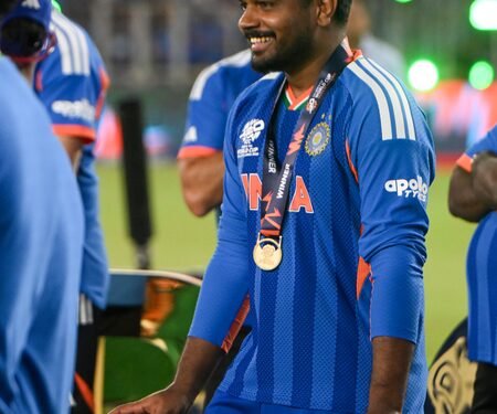 Sanju Samson receives heartwarming reception at Thiruvananthapuram airport after T20 WC win