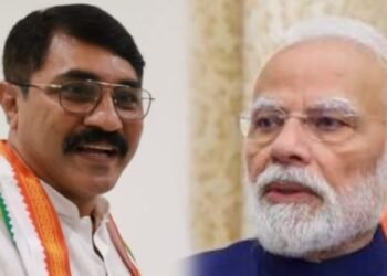 Act swiftly to evacuate NRIs from conflict zones, Padmaraj Poojary tells Centre