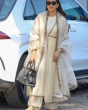 Karisma Kapoor reveals Raj Kapoor’s real name & the story behind Ranbir Kapoor’s name