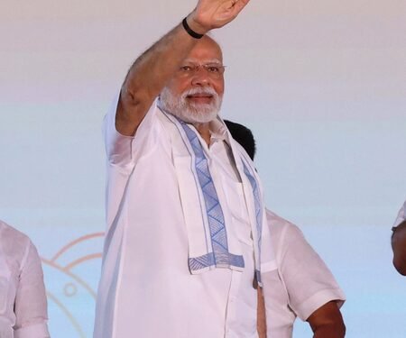 PM Modi praises BJP cadres in TN; to Interact with booth-level workers on Monday