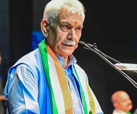 J&K L-G orders magisterial probe into Ganderbal encounter