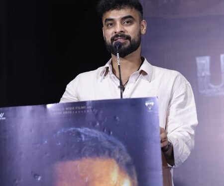 Tovino Thomas: The only politics that we are trying to tell in ‘Pallichattambi’ is humanity! (IANS Exclusive)