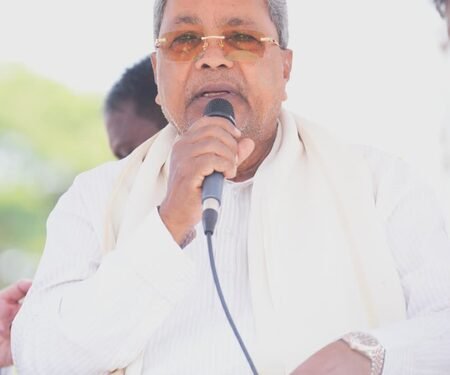 K’taka bypolls: CM Siddaramaiah campaigns in Davanagere, asserts strong finances and confident of victory