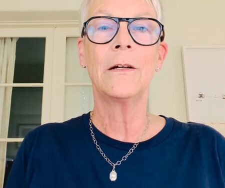 Jamie Lee Curtis becomes a grandmother
