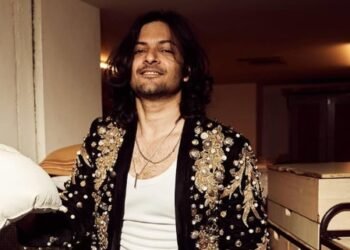 Ali Fazal is celebrating 15 years of his friendship with actor Satyajeet Dubey