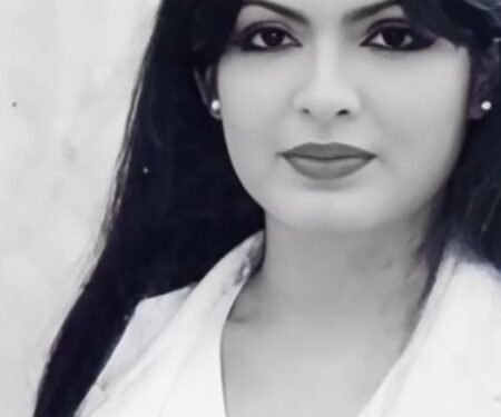 Jackie Shroff pays tribute to Parveen Babi on her 72nd birth anniversary