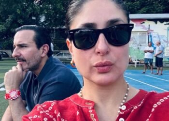 Kareena Kapoor Khan gives a glimpse of ‘soccer duties’ with Saif Ali Khan