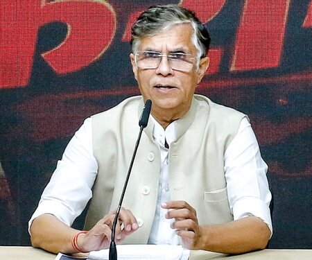 SC halts interim relief granted to Pawan Khera; issues notice on Assam govt’s plea