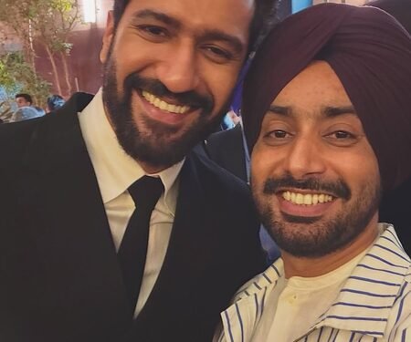 Satinder Sartaaj shares glimpse of ‘love and companionship’ with Vicky Kaushal