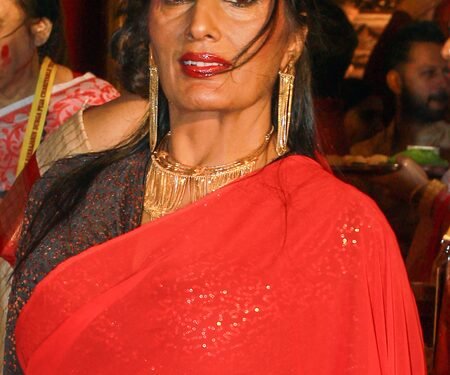 Aashiqui fame Anu Aggarwal recalls collapsing due to a wrong injection post fatal accident