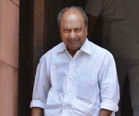 On polling day, AK Antony leads Cong-led UDF charge, predicts ‘historic’ mandate against Vijayan govt