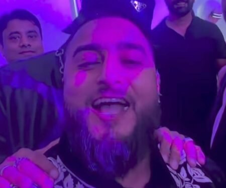 Ranveer Singh recreates ‘Aari Aari Aari’ magic with Khan Saab